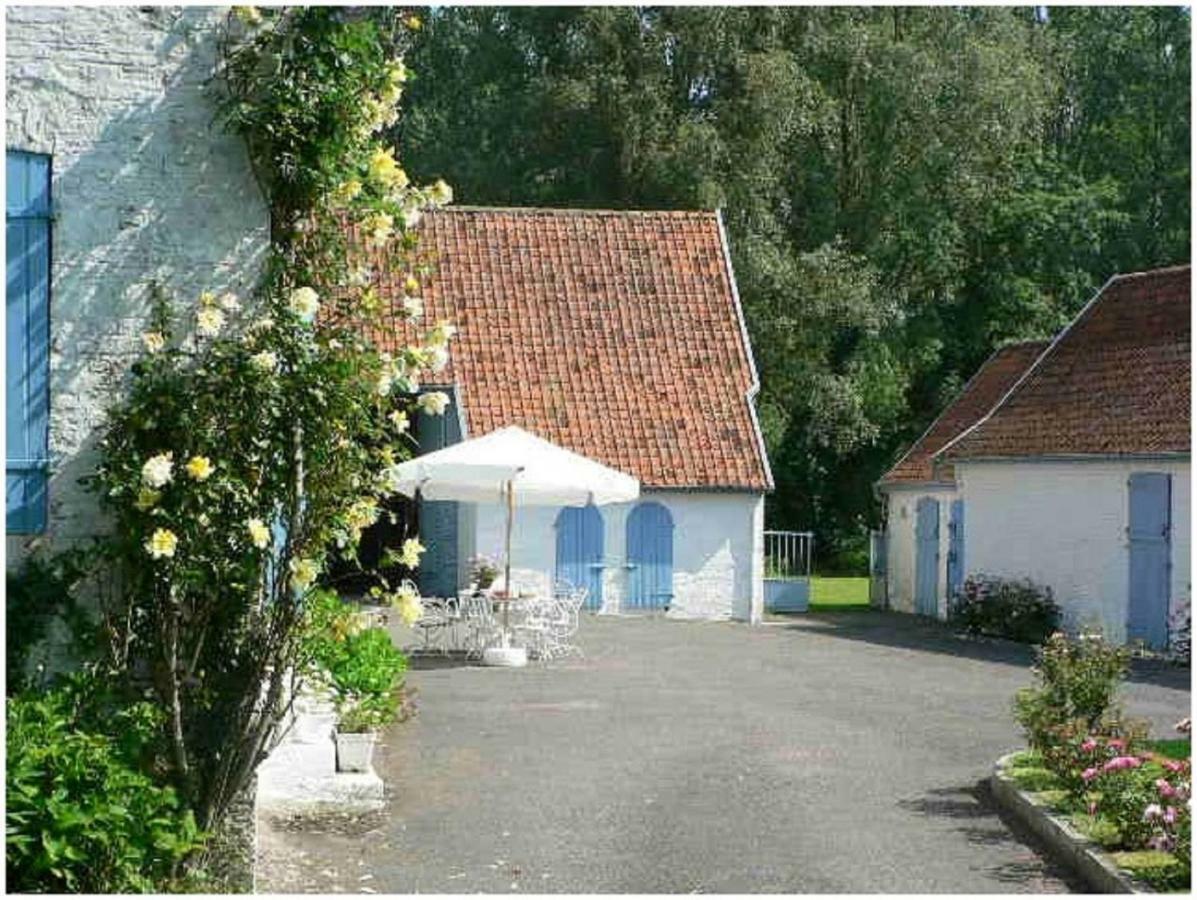 Bed and Breakfast Les Roulottes Des Songes De L'Authie Boufflers Екстер'єр фото